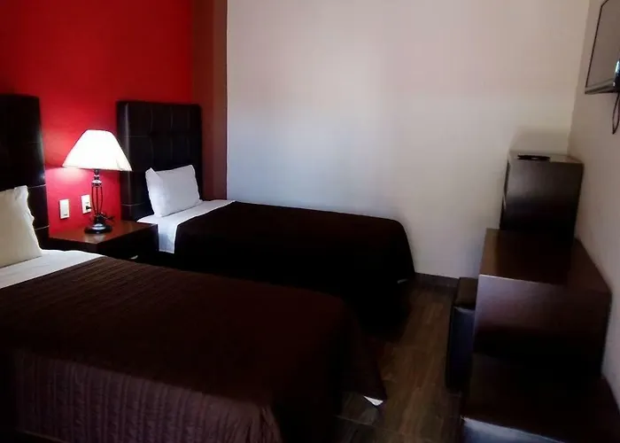 Hotel Paramo Del Centro *